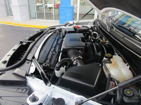 Certified 2023 Chevrolet Suburban Premier image 10