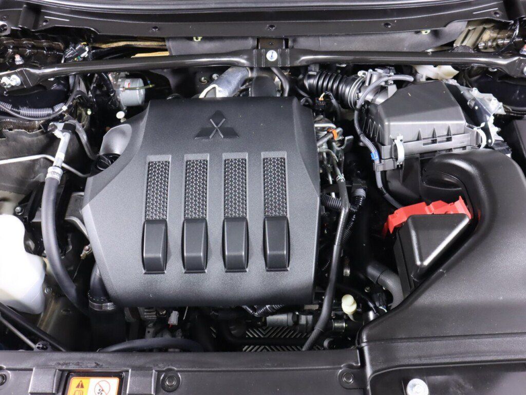 Used 2022 Mitsubishi Eclipse Cross SE AWD/4WD image 40