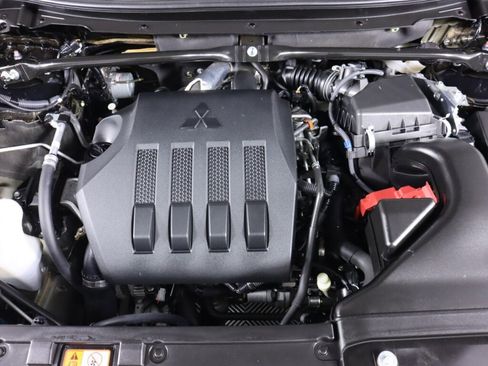 Used 2022 Mitsubishi Eclipse Cross SE AWD/4WD image 40