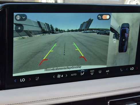 New 2026 Lincoln Aviator Reserve w/ Luxury Package image 30