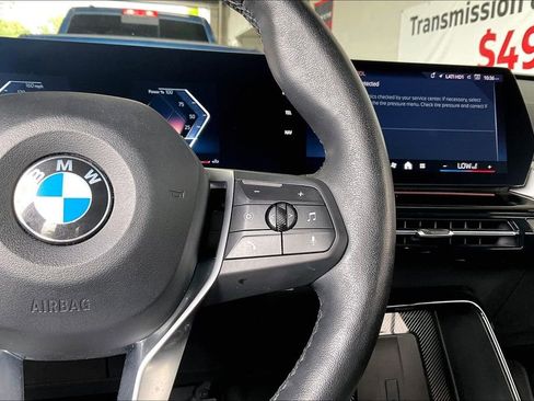 Used 2025 BMW X1 xDrive28i AWD/4WD image 9