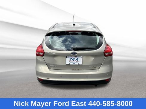 Used 2015 Ford Focus Titanium image 6