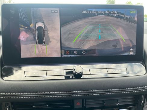 New 2026 Nissan Rogue Platinum AWD/4WD image 21