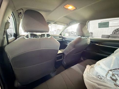 Used 2022 Toyota Camry LE FWD image 9
