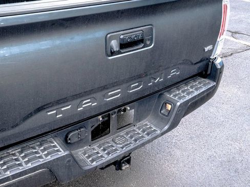 Used 2023 Toyota Tacoma TRD Sport w/ Advanced Technology Package AWD/4WD image 12