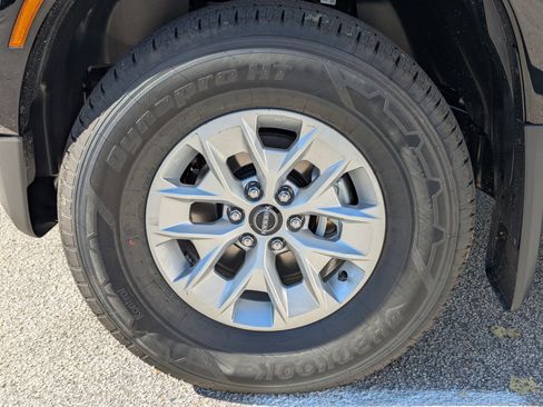 New 2026 Nissan Frontier S image 12