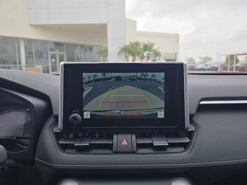 Certified 2025 Toyota RAV4 LE FWD image 29