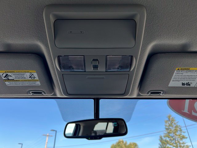 Used 2021 Nissan Frontier SV w/ Midnight Edition Floor Mats AWD/4WD image 13