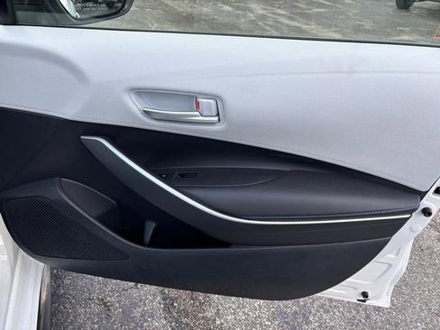 Used 2020 Toyota Corolla SE image 16