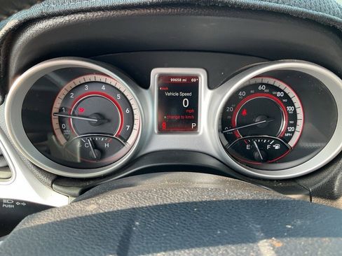 Used 2017 Dodge Journey SXT w/ Premium Group image 10