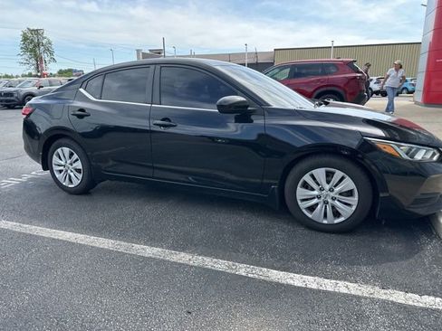 Used 2020 Nissan Sentra S FWD image 5