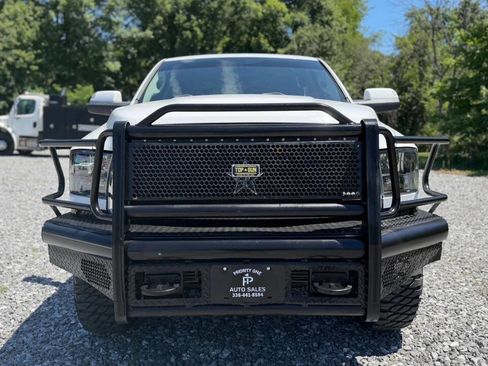 Used 2010 Dodge Ram 2500 Truck ST w/ ST Popular Equipment Group AWD/4WD image 2