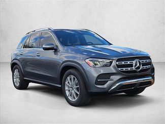 Used 2024 Mercedes-Benz GLE 450 4MATIC video 3