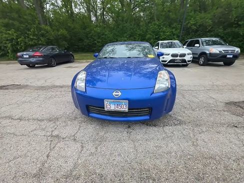 Used 2003 Nissan 350Z Touring RWD image 2