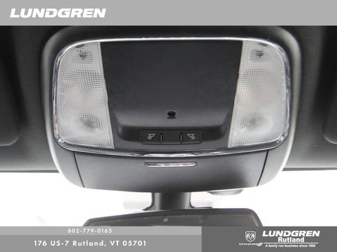 Used 2016 Dodge Durango SXT w/ Blacktop Package image 33