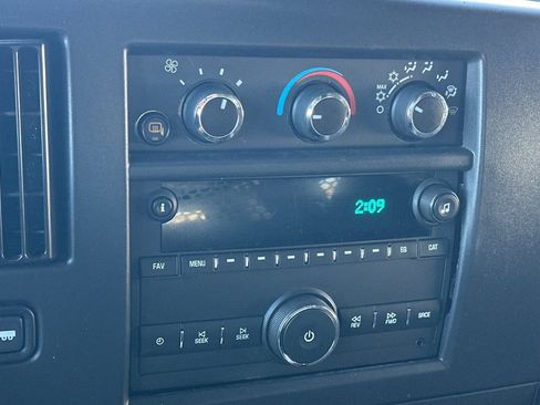 Used 2025 Chevrolet Express 2500 w/ Driver Convenience Package RWD image 18