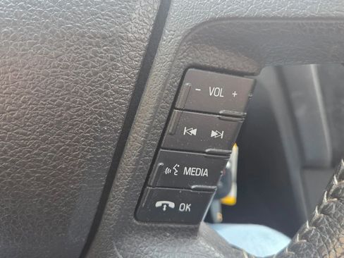 Used 2009 Ford Fusion SEL image 14