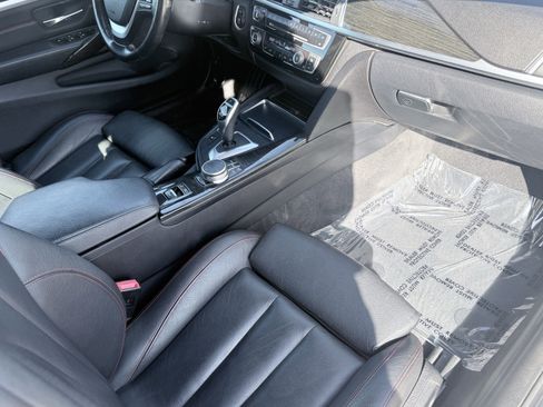 Used 2020 BMW 430i Convertible w/ Convenience Package image 19