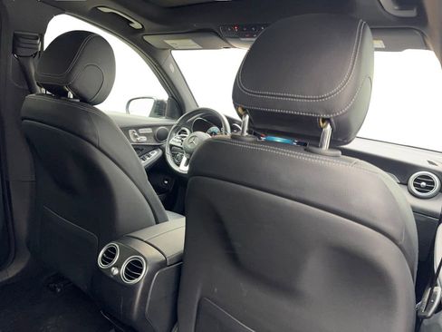 Used 2022 Mercedes-Benz GLC 300 4MATIC image 40