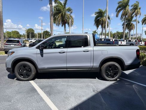 New 2026 Honda Ridgeline Black Edition image 5
