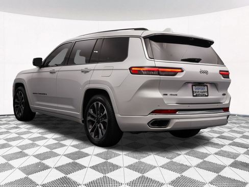 Used 2021 Jeep Grand Cherokee L Overland w/ Luxury Tech Group IV AWD/4WD image 44