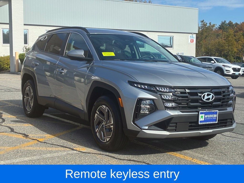 Used 2025 Hyundai Tucson Blue AWD/4WD image 9