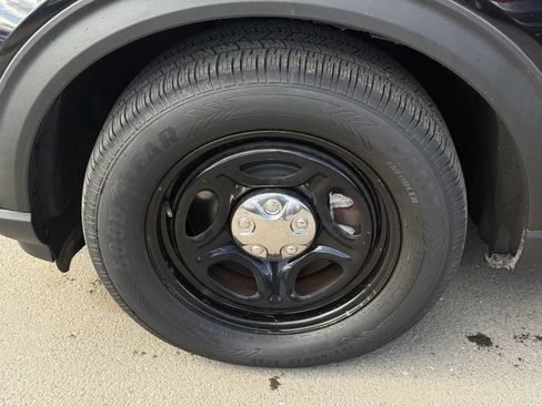 Used 2021 Ford Explorer Police Interceptor Utility AWD image 37