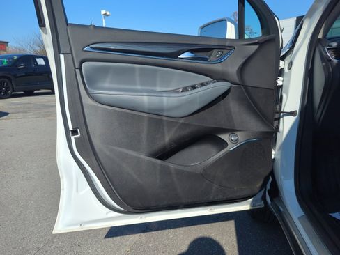 Used 2020 Buick Enclave Essence w/ LPO, Floor Liner Package image 17