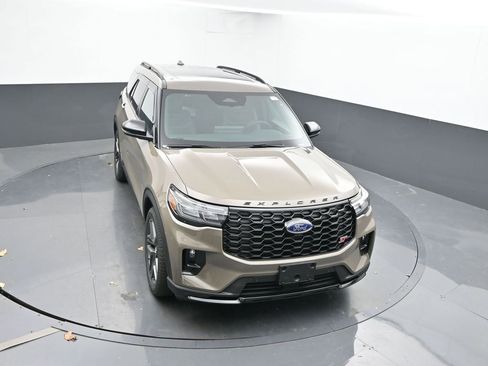 New 2026 Ford Explorer ST w/ Sun And Sound Package image 37