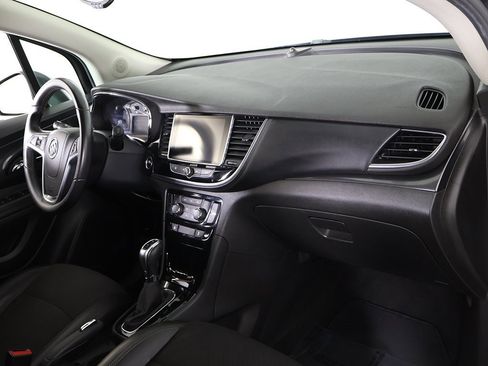 Used 2018 Buick Encore Preferred image 22