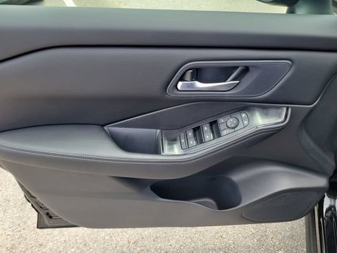 New 2026 Nissan Rogue SV FWD image 17