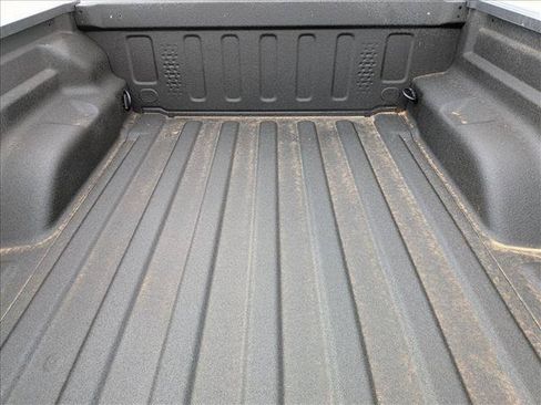 Used 2025 Jeep Gladiator Rubicon AWD/4WD image 7