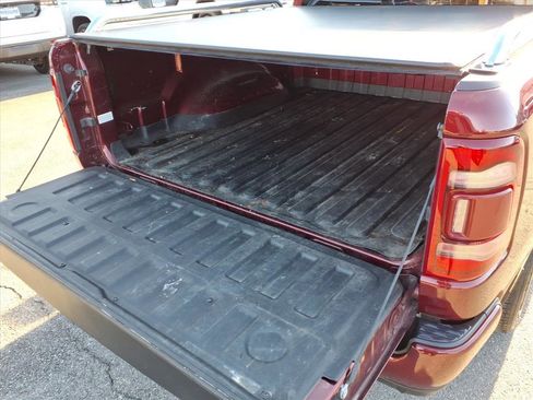 Used 2024 RAM 1500 Laramie image 12