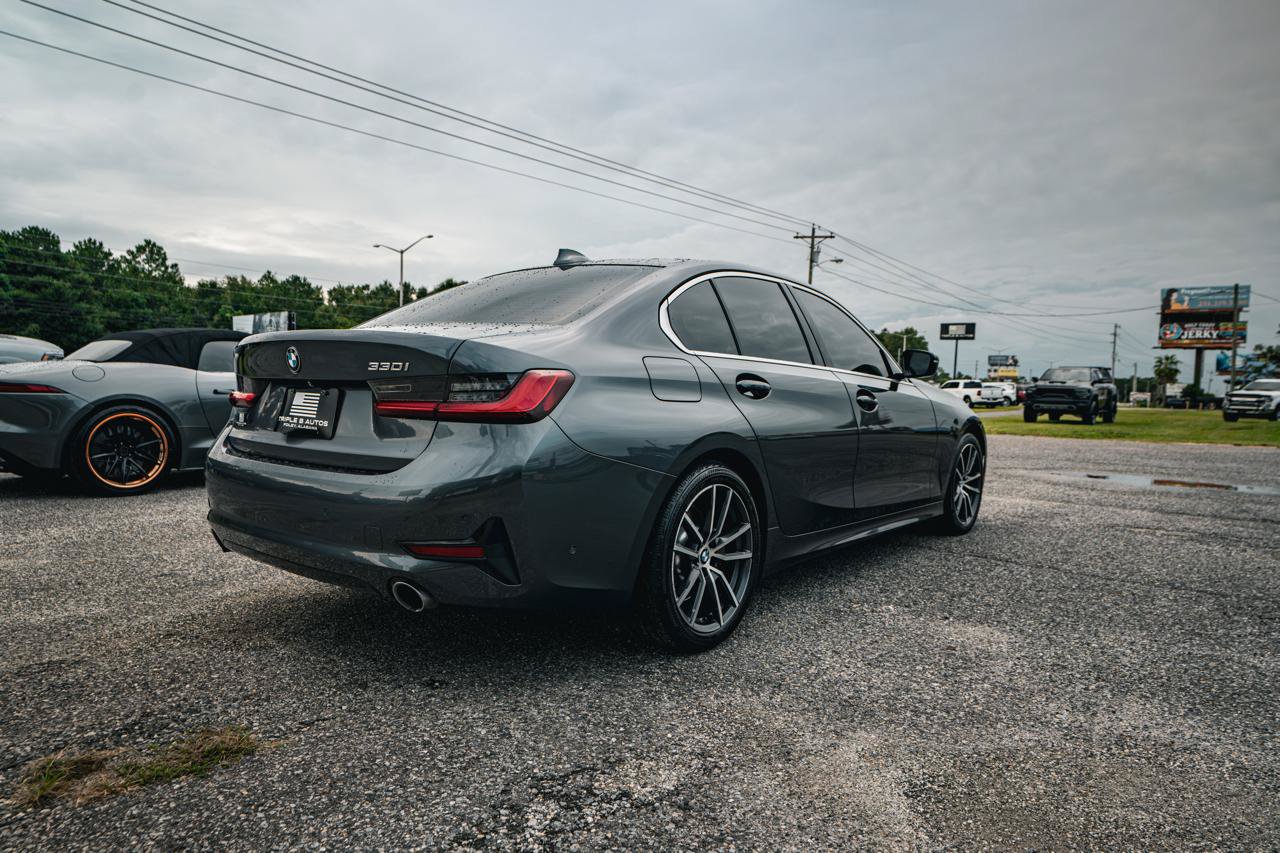 Used 2020 BMW 330i Sedan w/ Convenience Package RWD image 4