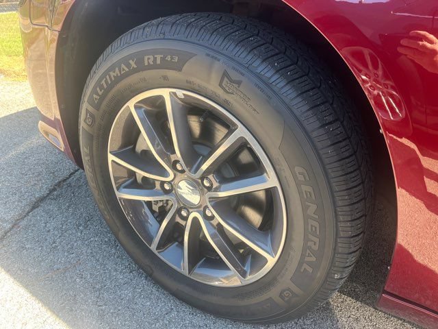Used 2017 Dodge Grand Caravan SXT FWD image 27