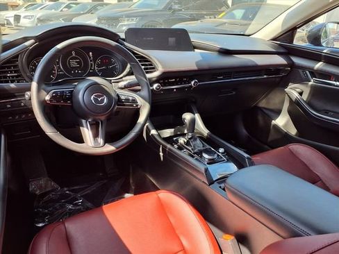 Used 2024 MAZDA MAZDA3 s image 10