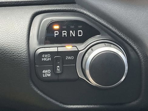 Used 2024 RAM 2500 Big Horn image 37