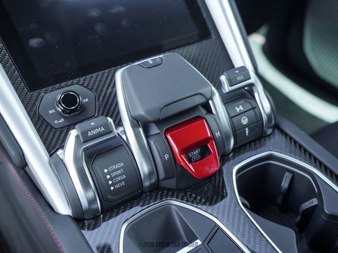 Used 2024 Lamborghini Urus S AWD/4WD image 46