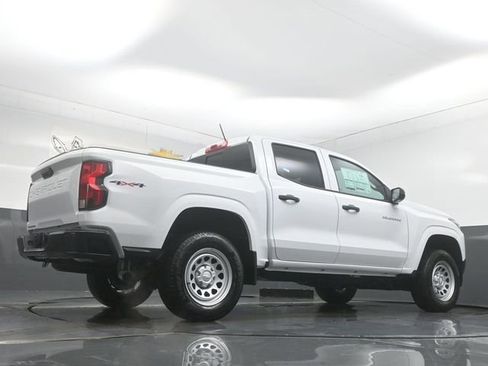 New 2026 Chevrolet Colorado W/T image 11