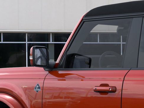 New 2024 Ford Bronco Outer Banks image 22