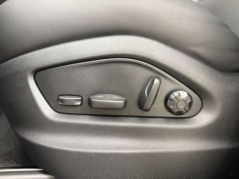 New 2026 Porsche Cayenne S AWD/4WD image 38
