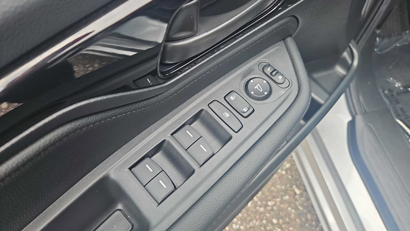 Certified 2026 Honda Odyssey Touring image 15