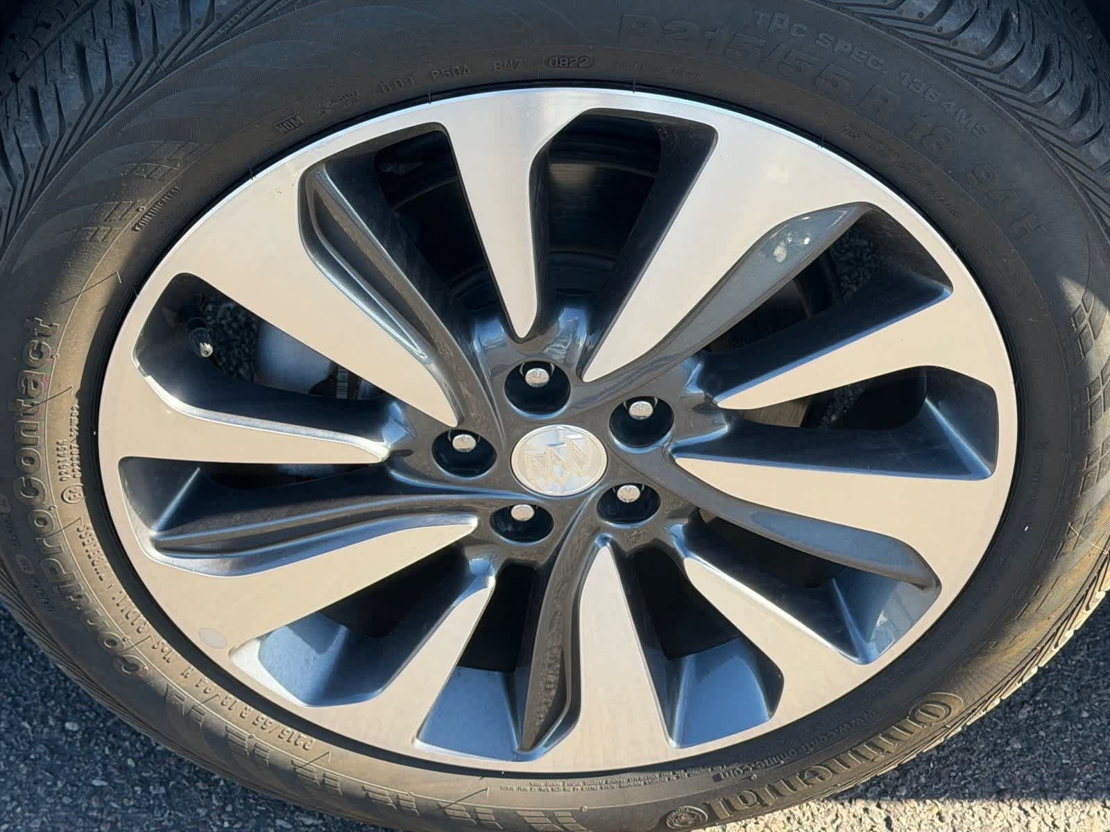 Used 2022 Buick Encore Preferred w/ Safety Package FWD image 5