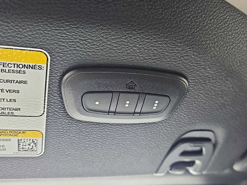 New 2026 Jeep Wrangler Unlimited Sahara AWD/4WD image 22
