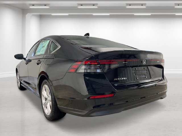 New 2026 Honda Accord LX image 3