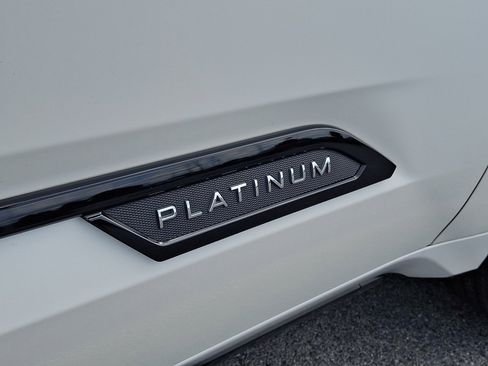 Certified 2024 Toyota Tundra Platinum AWD/4WD image 30