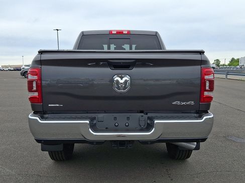 Certified 2024 RAM 2500 Tradesman w/ Chrome Appearance Group AWD/4WD image 5
