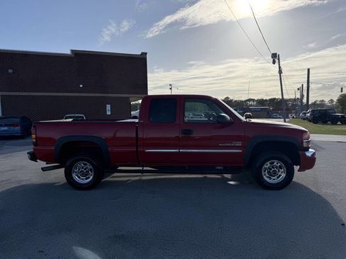 Used 2005 GMC Sierra 2500 SLE w/ Heavy-Duty Power Package image 6