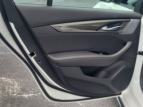 Used 2020 Cadillac CT5 Sport RWD image 9