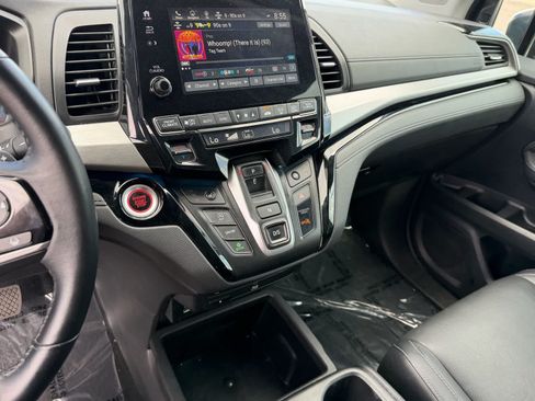 Used 2022 Honda Odyssey Touring image 25